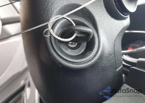 2011 Kia Sorento Lx z USA, uszkodzony, nr VIN 5XYKT3A11BG071049